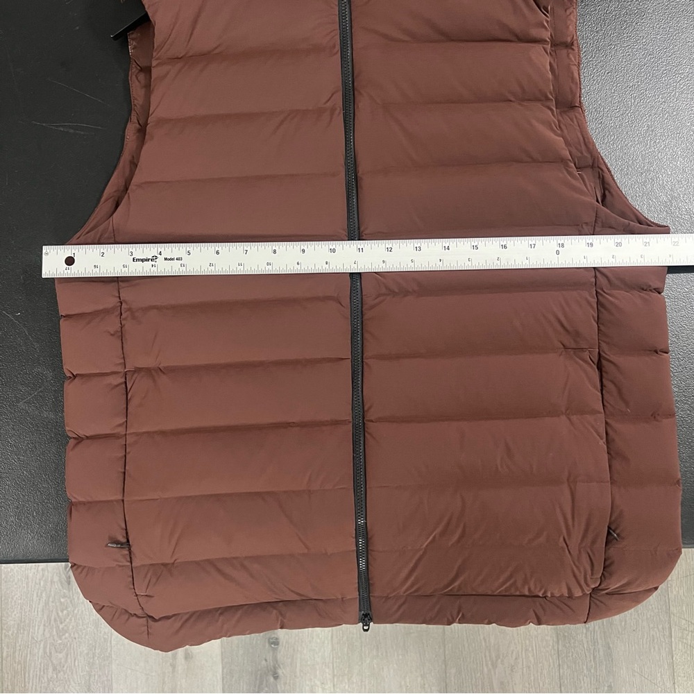 Lululemon Stretch Navigation Down Puffer Vest Men… - image 6